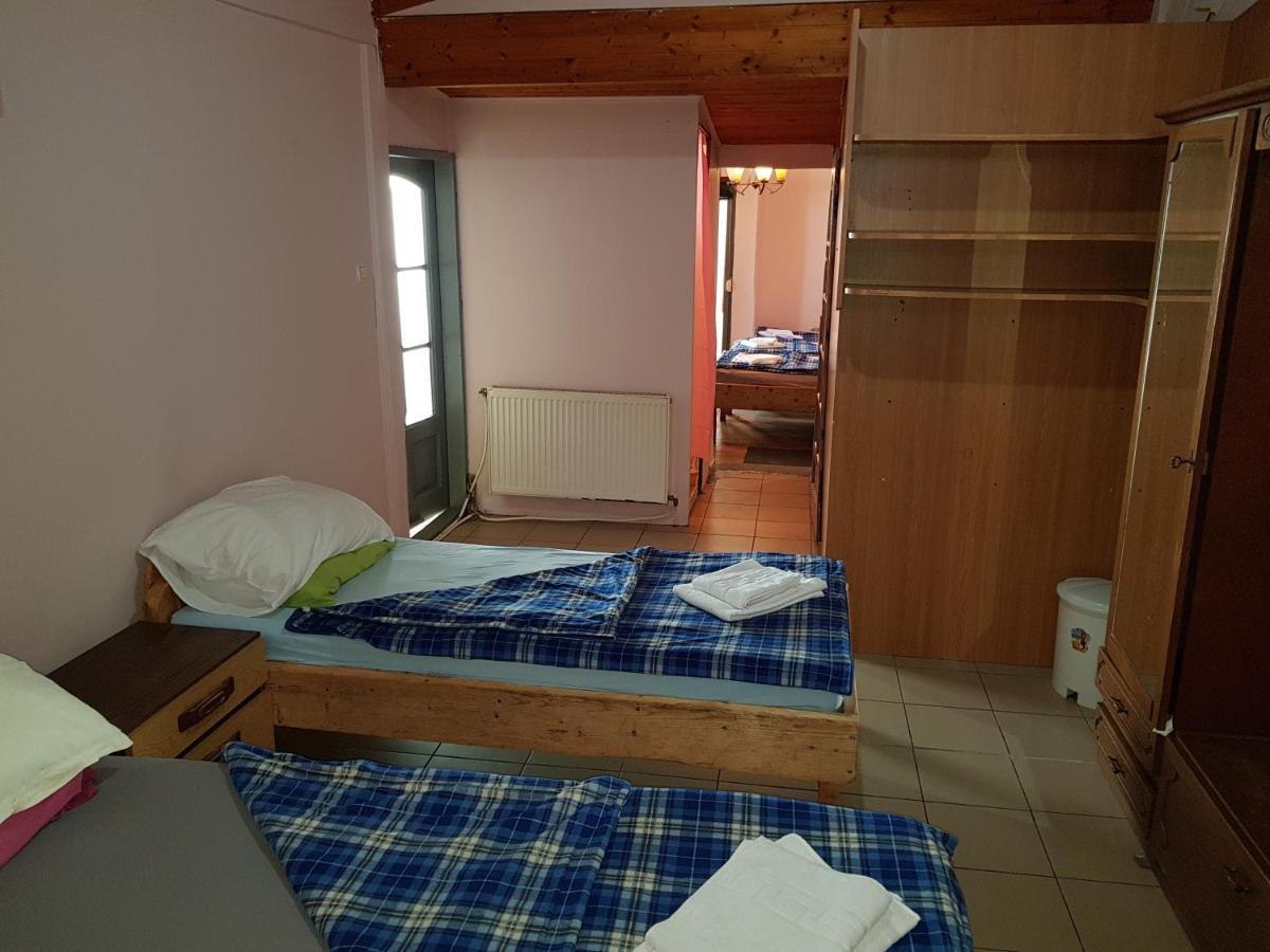 Hompot Accommodation 데바 외부 사진