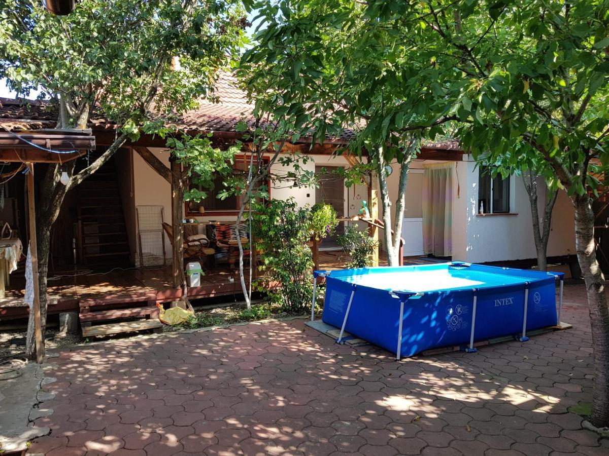 Hompot Accommodation 데바 외부 사진