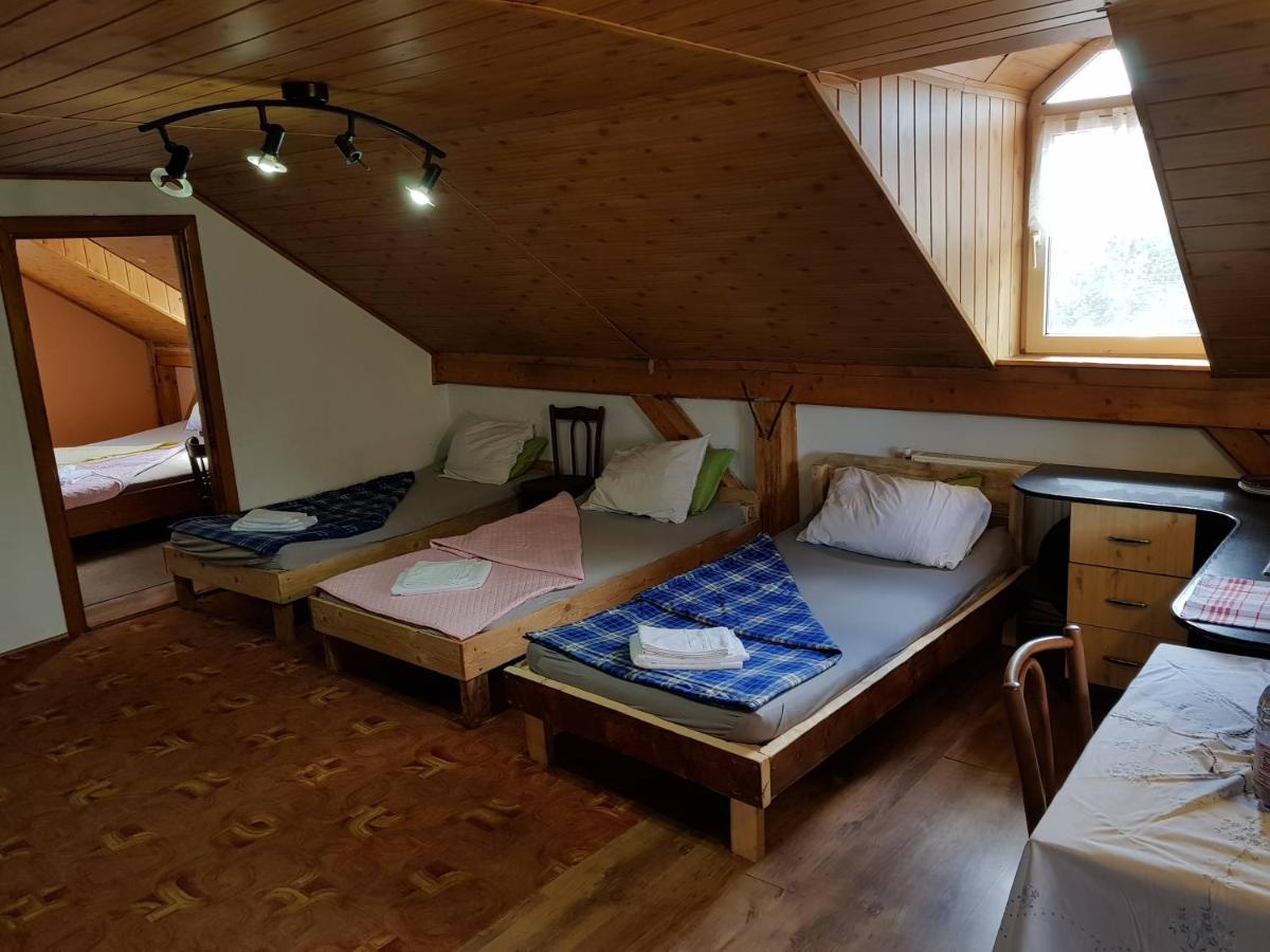 Hompot Accommodation 데바 외부 사진