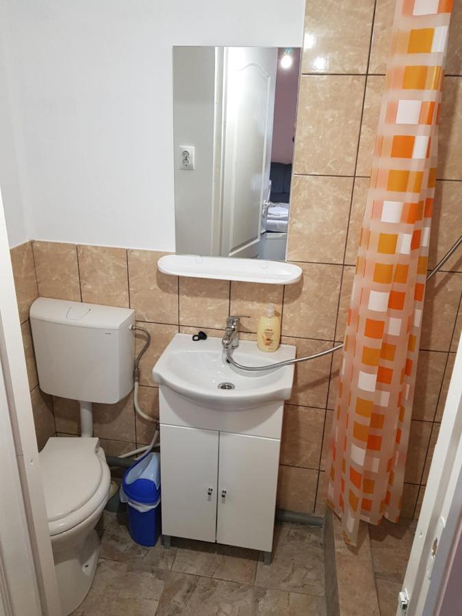 Hompot Accommodation 데바 외부 사진