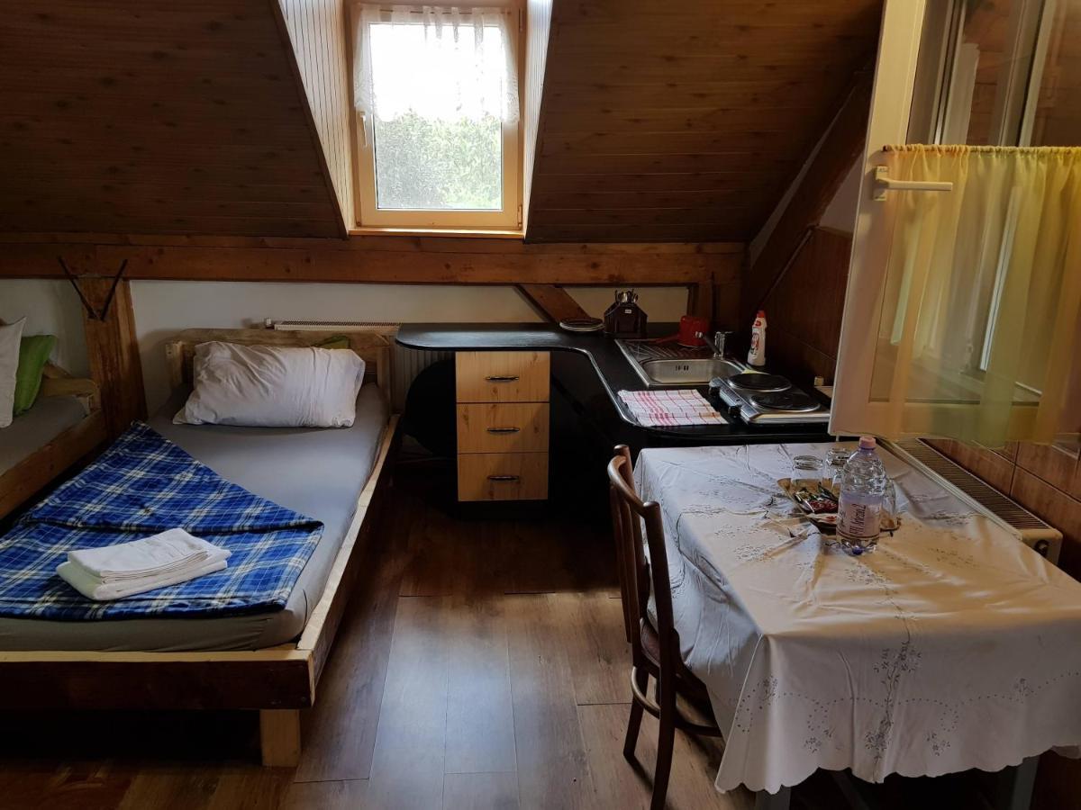 Hompot Accommodation 데바 외부 사진