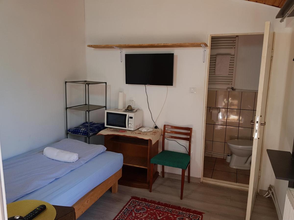 Hompot Accommodation 데바 외부 사진