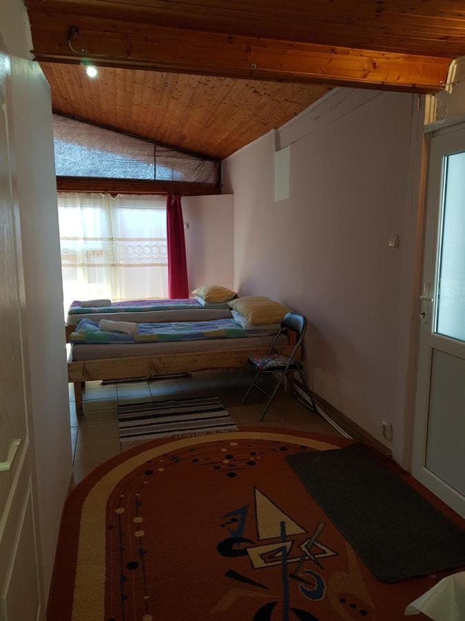 Hompot Accommodation 데바 외부 사진
